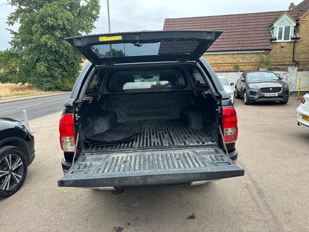 61bbe83e27c84415aa0e24764507d06e