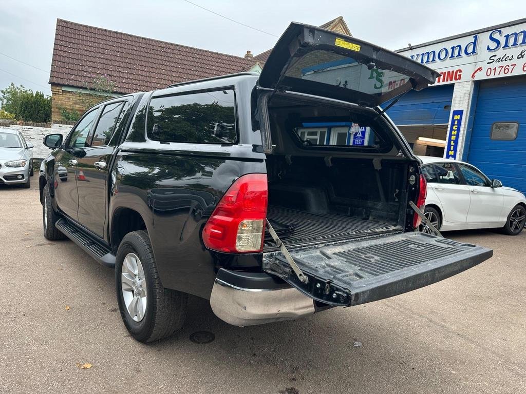 e21a5ad88452490db1ffc9fabe7df70b