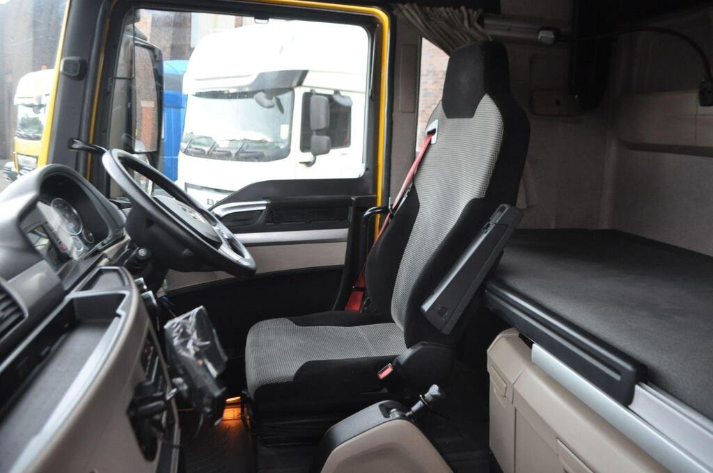 d20660a959c847daab3727412c8dec94