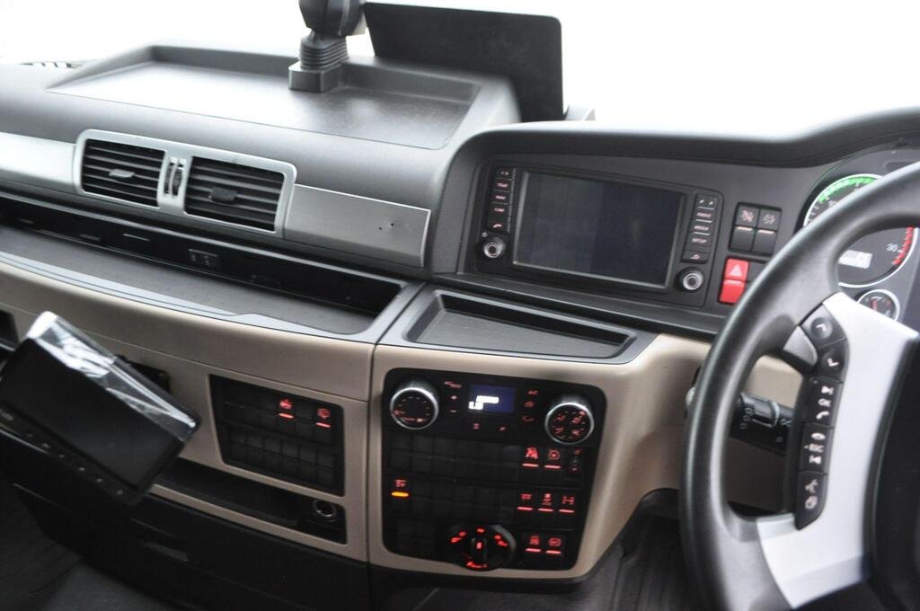 e230558bc6464858898f9d56b63a365a (1)