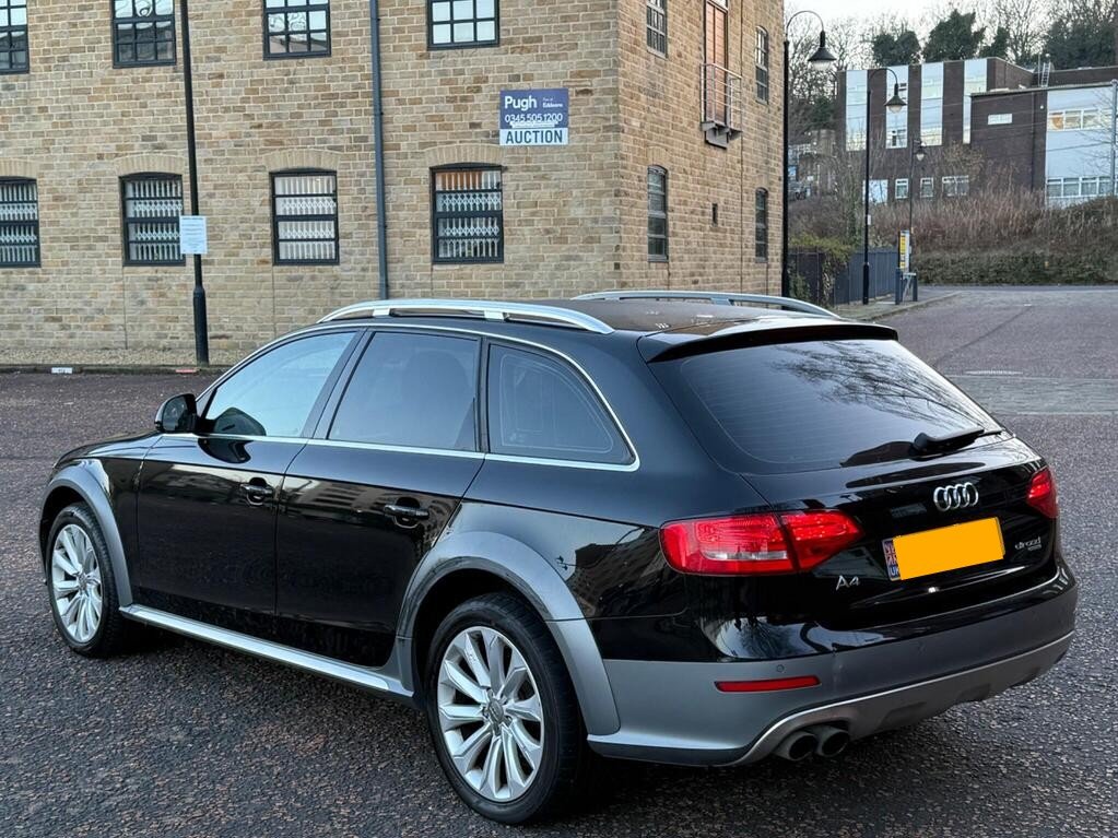 92383fe7646f4c73a2ccfb9f555df303