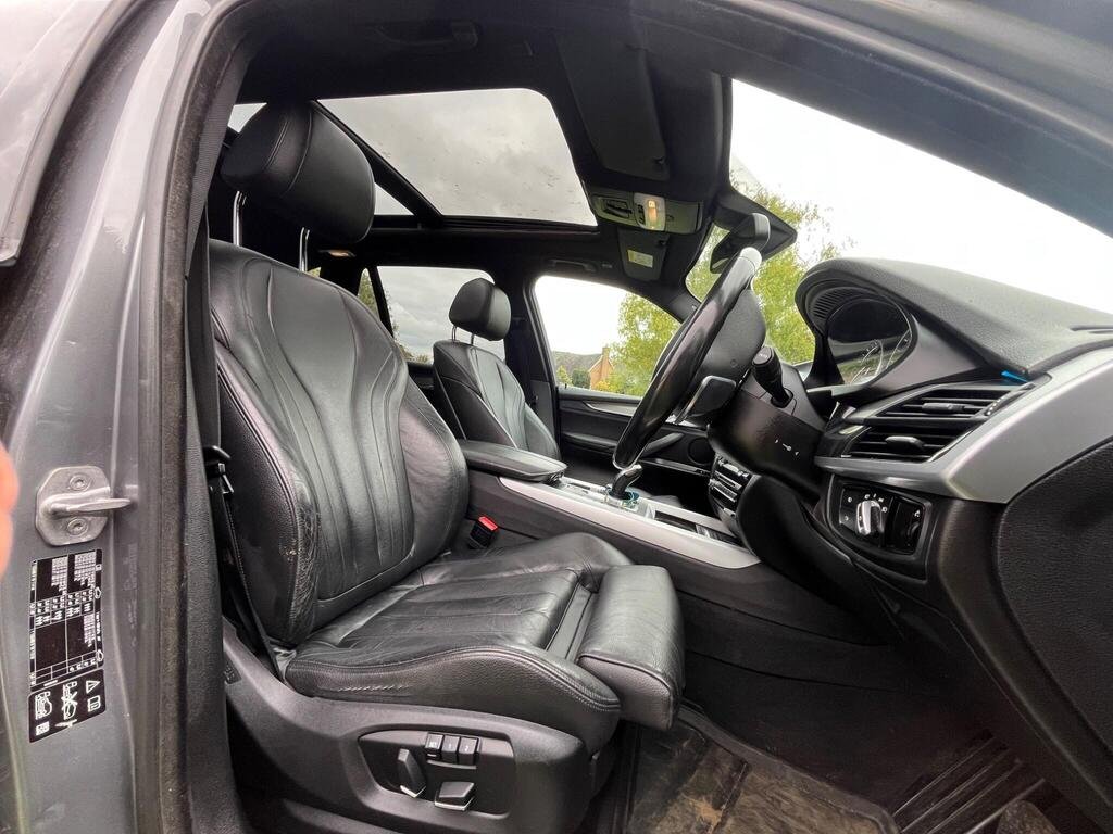 eeedc00e20044fa5b21f3c579ba1407f